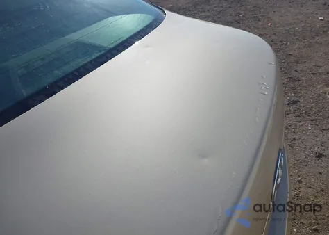 2011 Toyota Camry Le z USA, uszkodzony, nr VIN 4T4BF3EK2BR117689